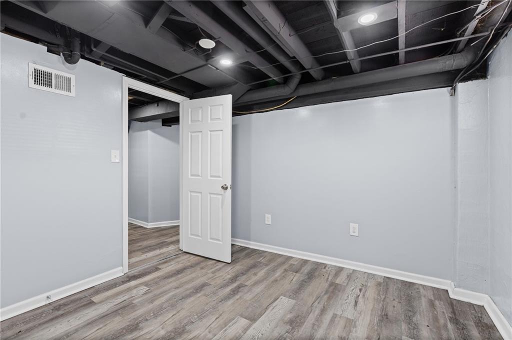 1704 S Brookside Avenue Property Photo 19