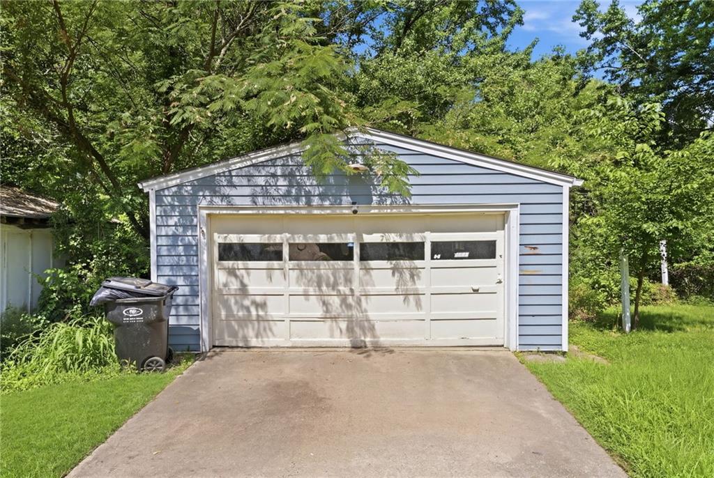 1704 S Brookside Avenue Property Photo 22