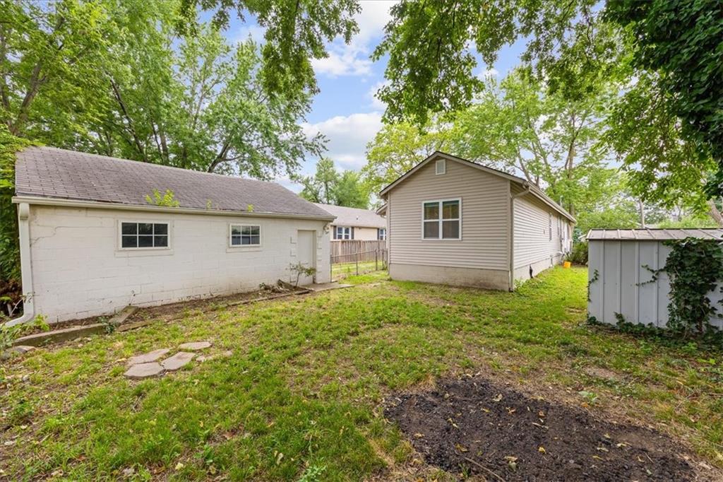 2611 S 36th Street Property Photo 25