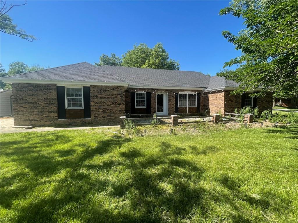 1603 Highland Drive Property Photo 2