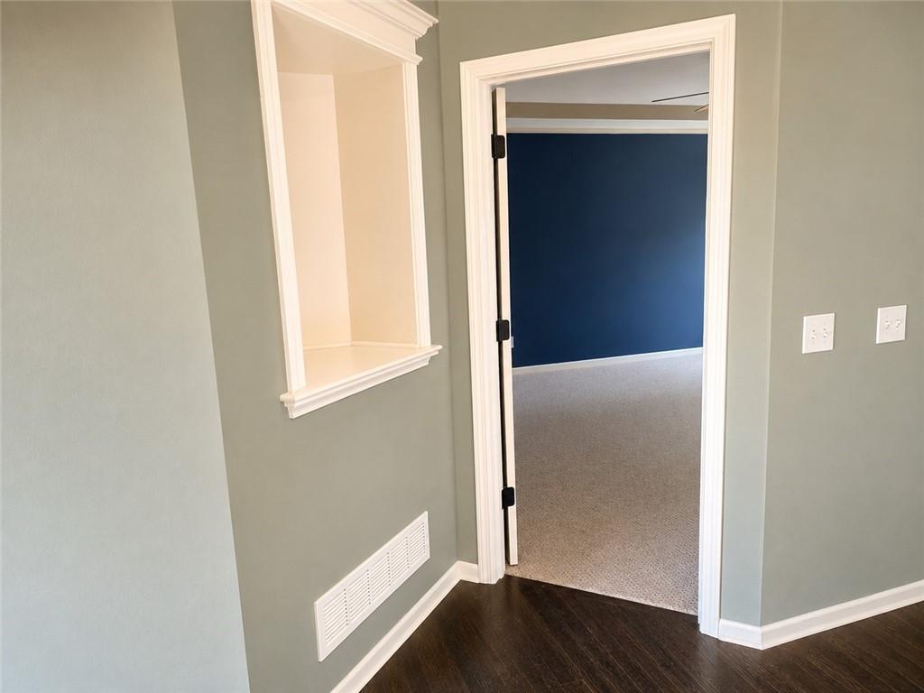 412 Duncan Drive Property Photo 3