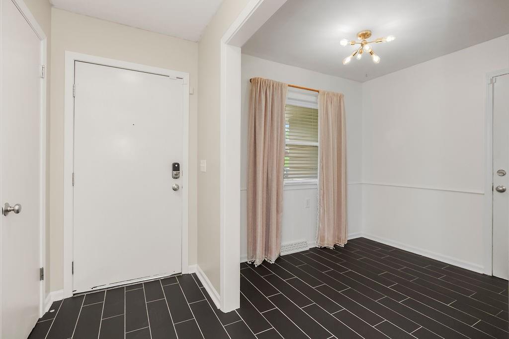 9733 Walnut Street Property Photo 4
