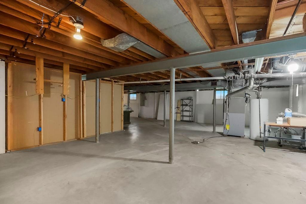 9733 Walnut Street Property Photo 22