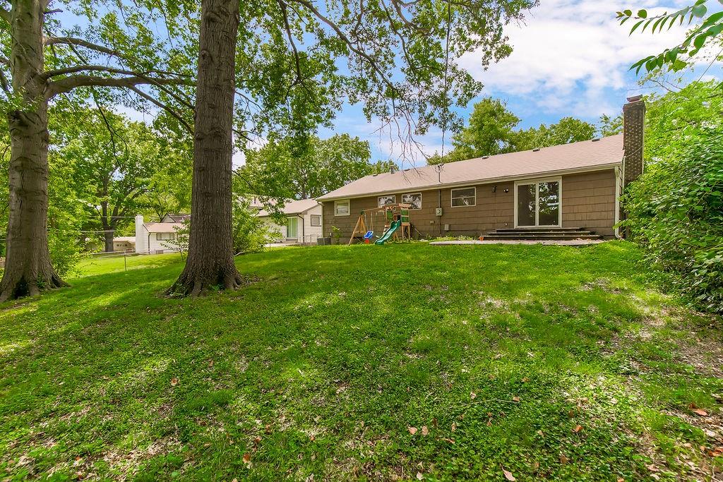 9733 Walnut Street Property Photo 30