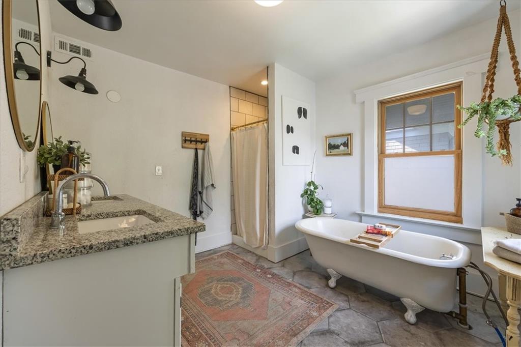3717 Tracy Avenue Property Photo 20
