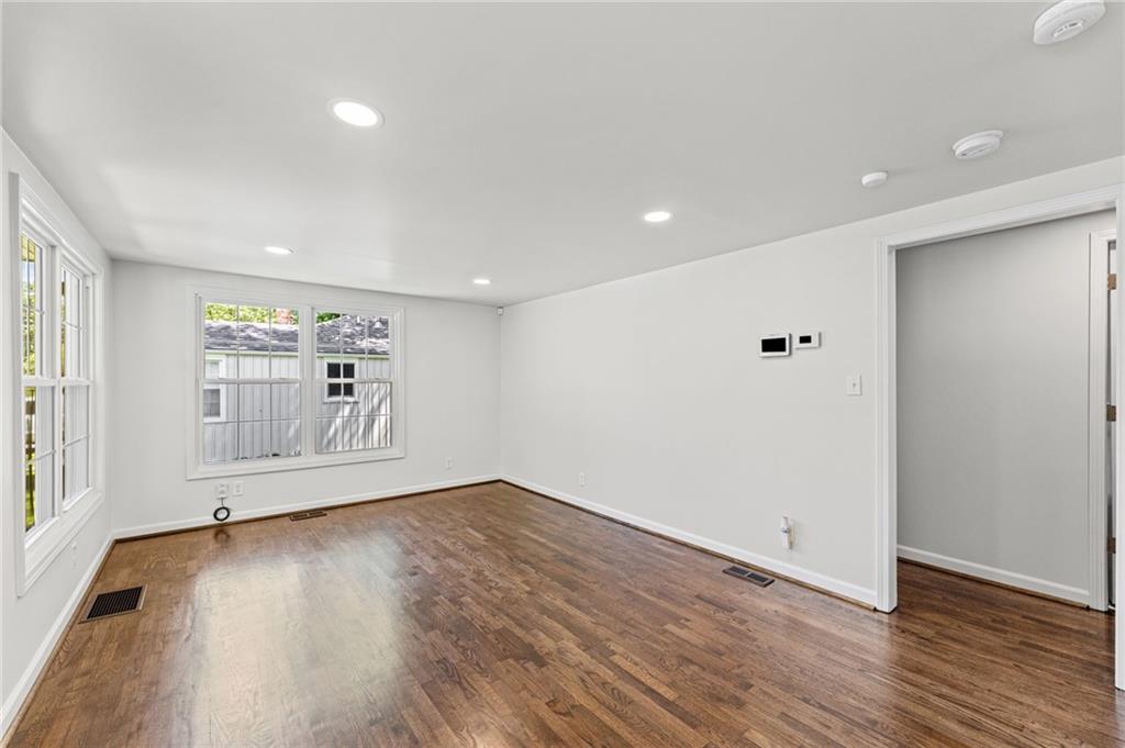 3311 N 57th Street Property Photo 7