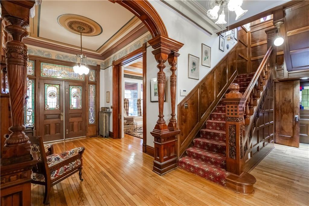 425 Gladstone Boulevard Property Photo 10