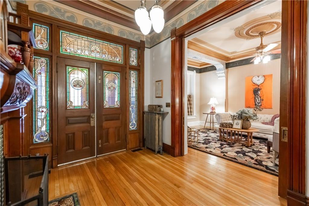 425 Gladstone Boulevard Property Photo 14