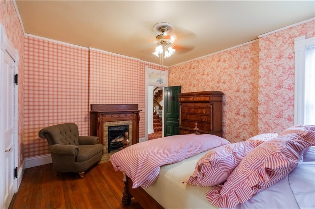 425 Gladstone Boulevard Property Photo 32