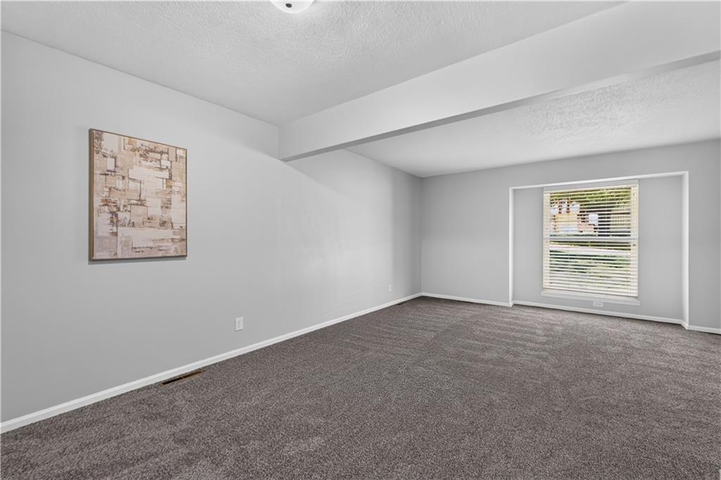 7815 Haskell Avenue Property Photo 4