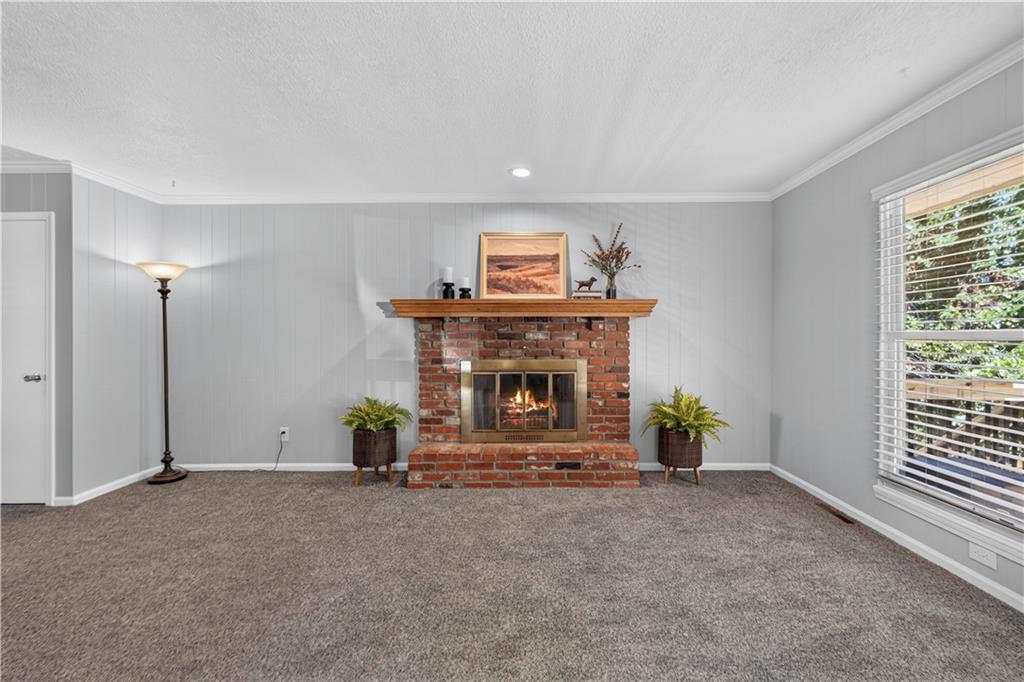 7815 Haskell Avenue Property Photo 5