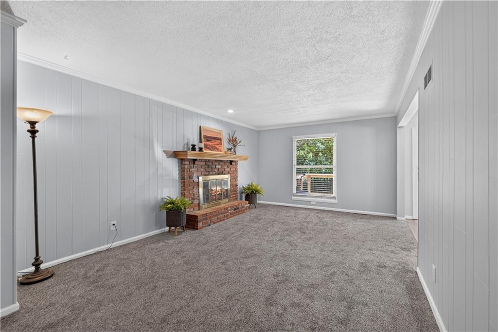 7815 Haskell Avenue Property Photo 6