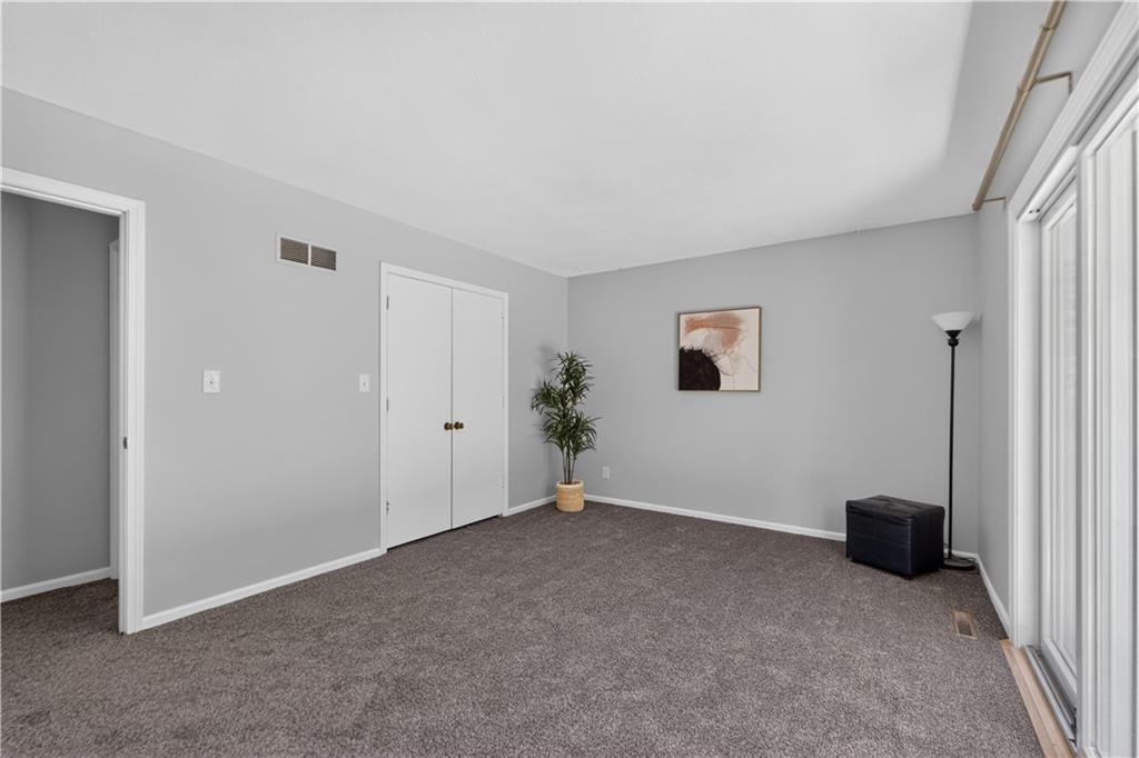 7815 Haskell Avenue Property Photo 12