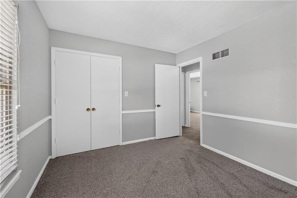 7815 Haskell Avenue Property Photo 18