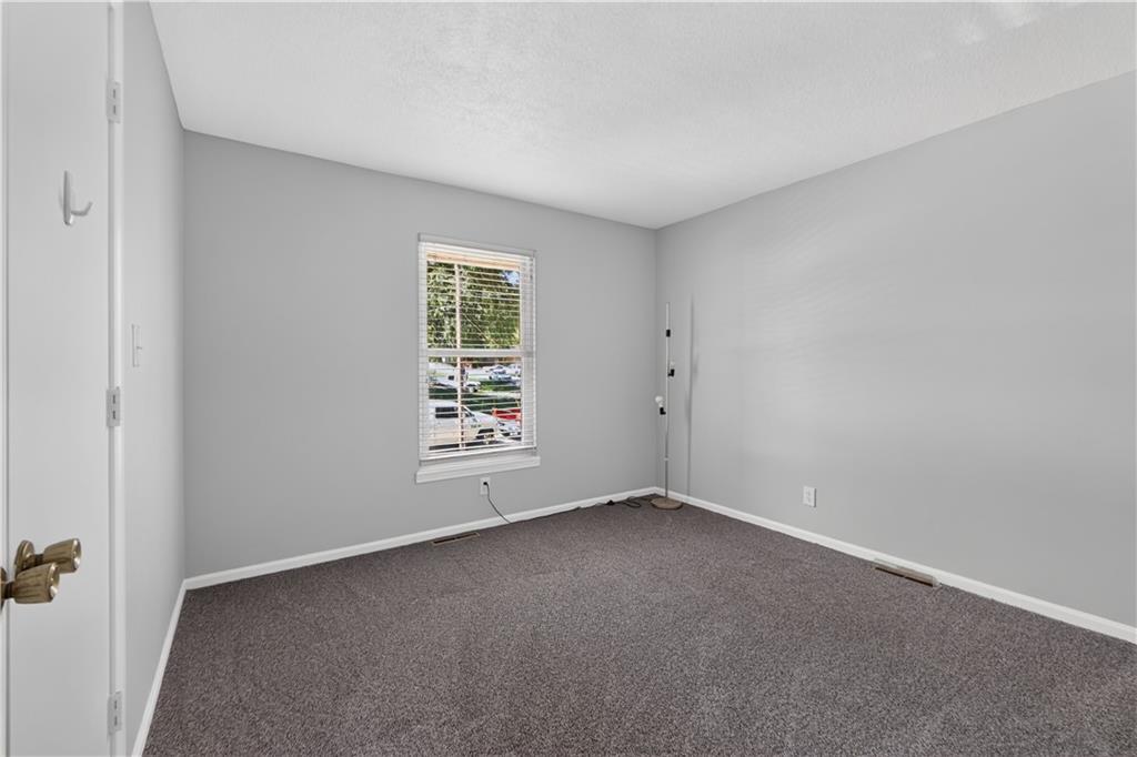 7815 Haskell Avenue Property Photo 19