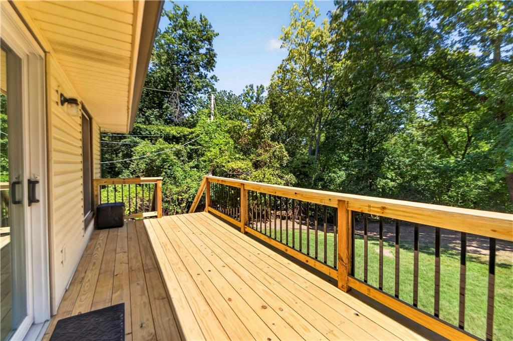 7815 Haskell Avenue Property Photo 27