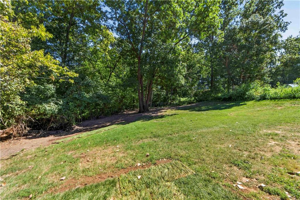7815 Haskell Avenue Property Photo 30