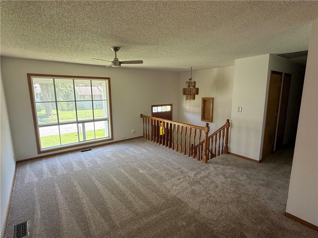 8512 E 91st Street Property Photo 13