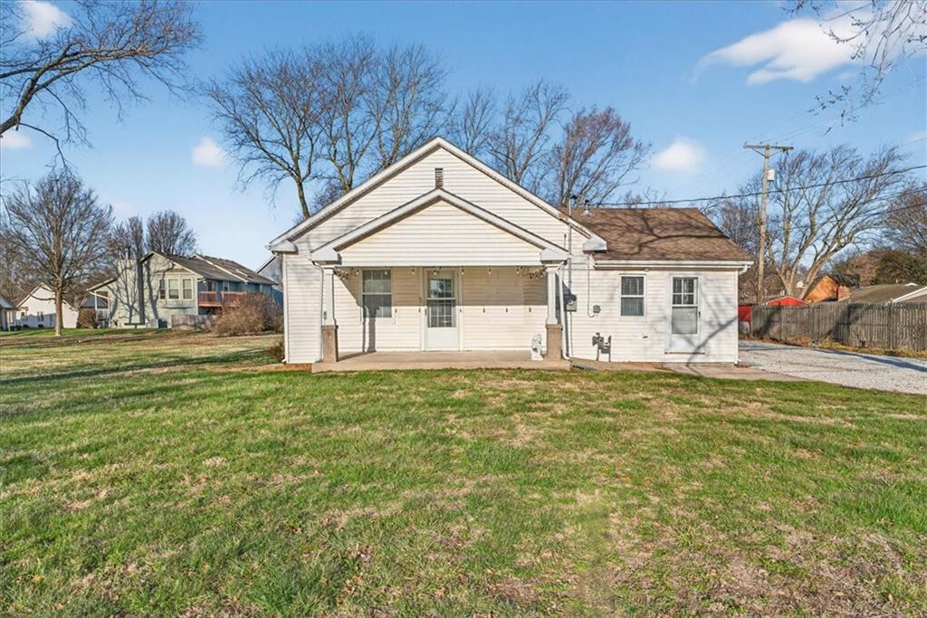 1490 Ne Independence Avenue Property Photo 4