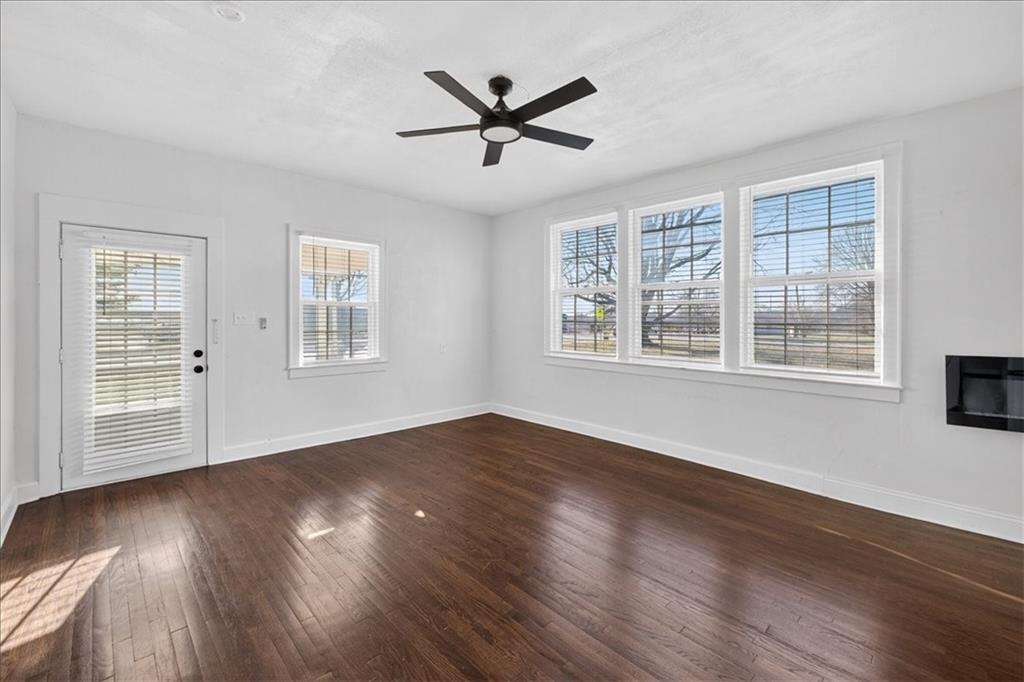 1490 Ne Independence Avenue Property Photo 13