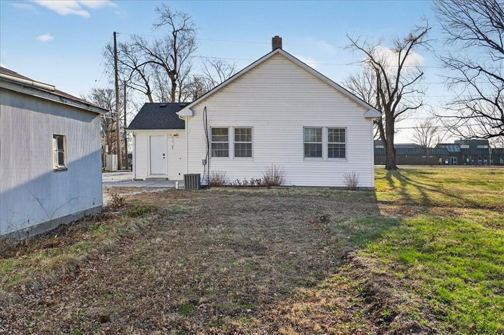 1490 Ne Independence Avenue Property Photo 32