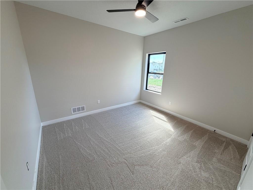 322 Ne 51st Road Property Photo 15