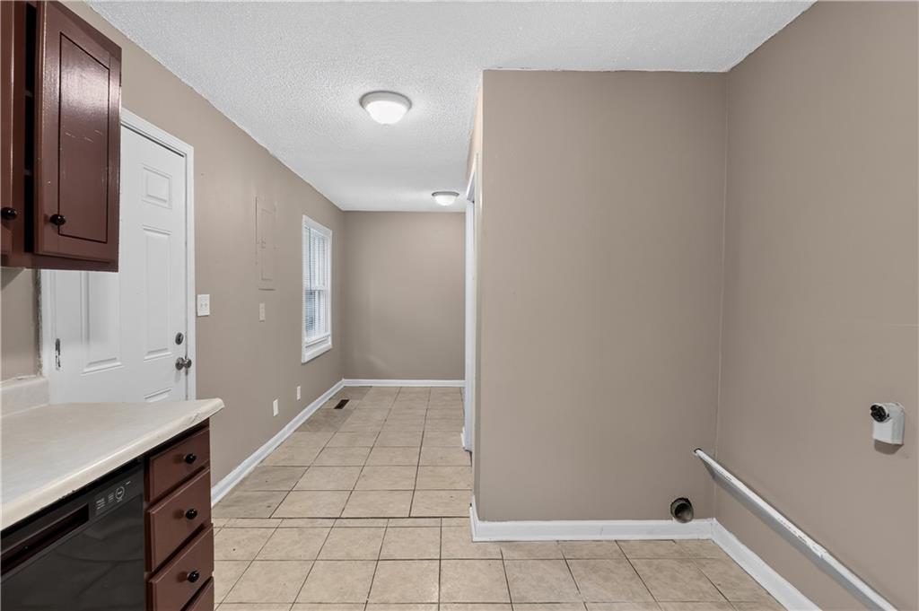 6014 Corona Avenue Property Photo 16