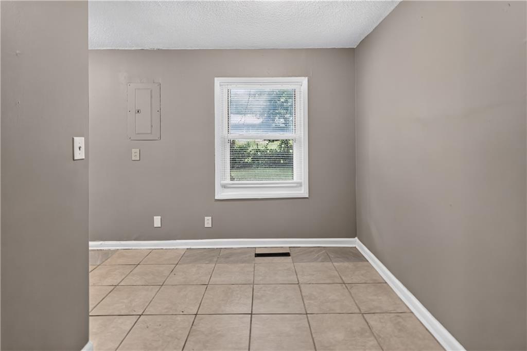 6014 Corona Avenue Property Photo 18
