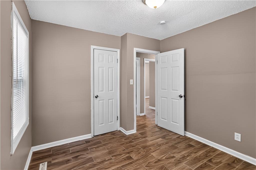 6014 Corona Avenue Property Photo 25