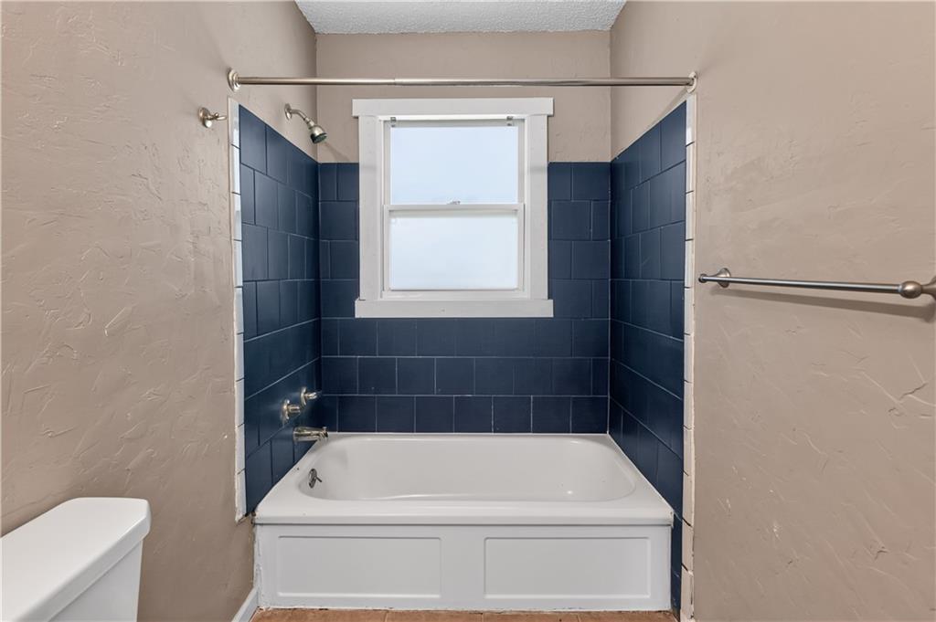 6014 Corona Avenue Property Photo 26