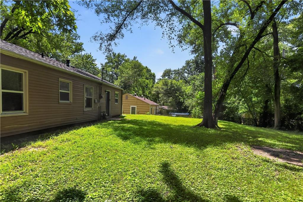 6014 Corona Avenue Property Photo 27