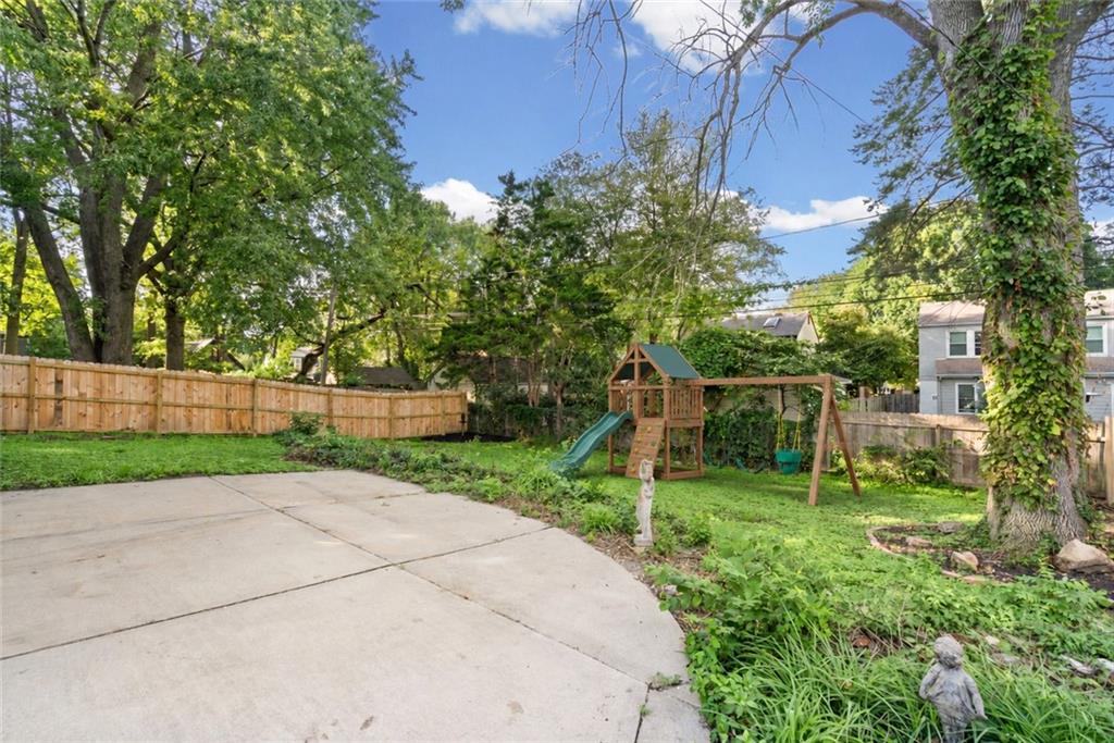 300 E. 75th Street Property Photo 55
