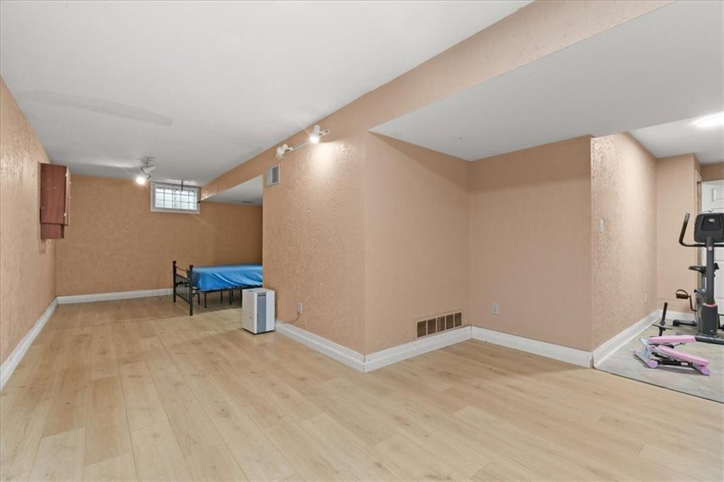1205 Se 12th Circle Property Photo 24