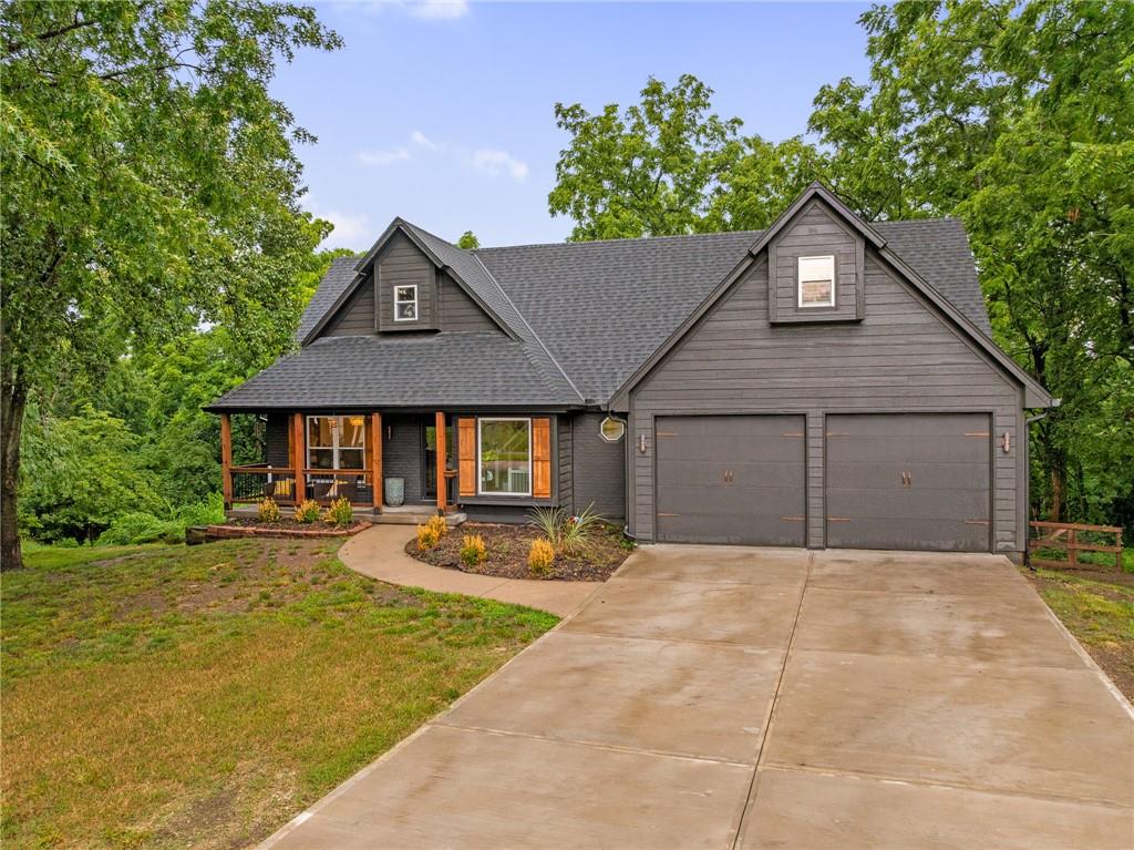 1144 NE Hunters Ridge