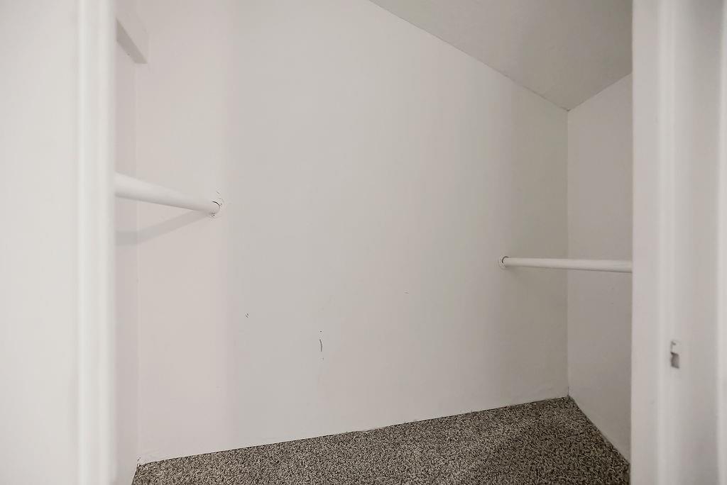 5509 Maple Street Property Photo 18