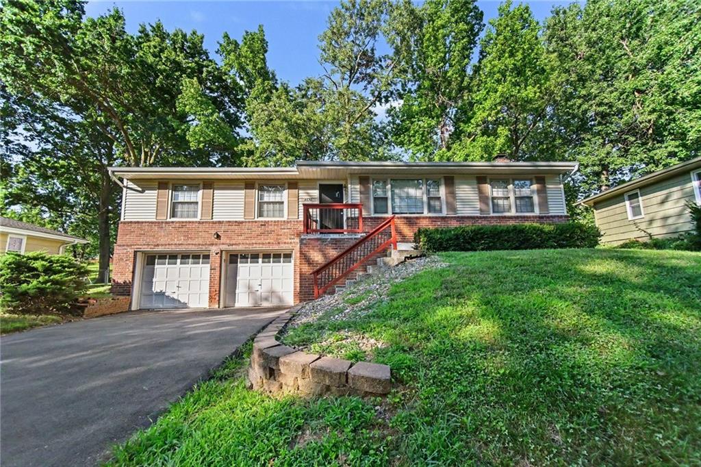 4630 Ne Gladstone Avenue Property Photo
