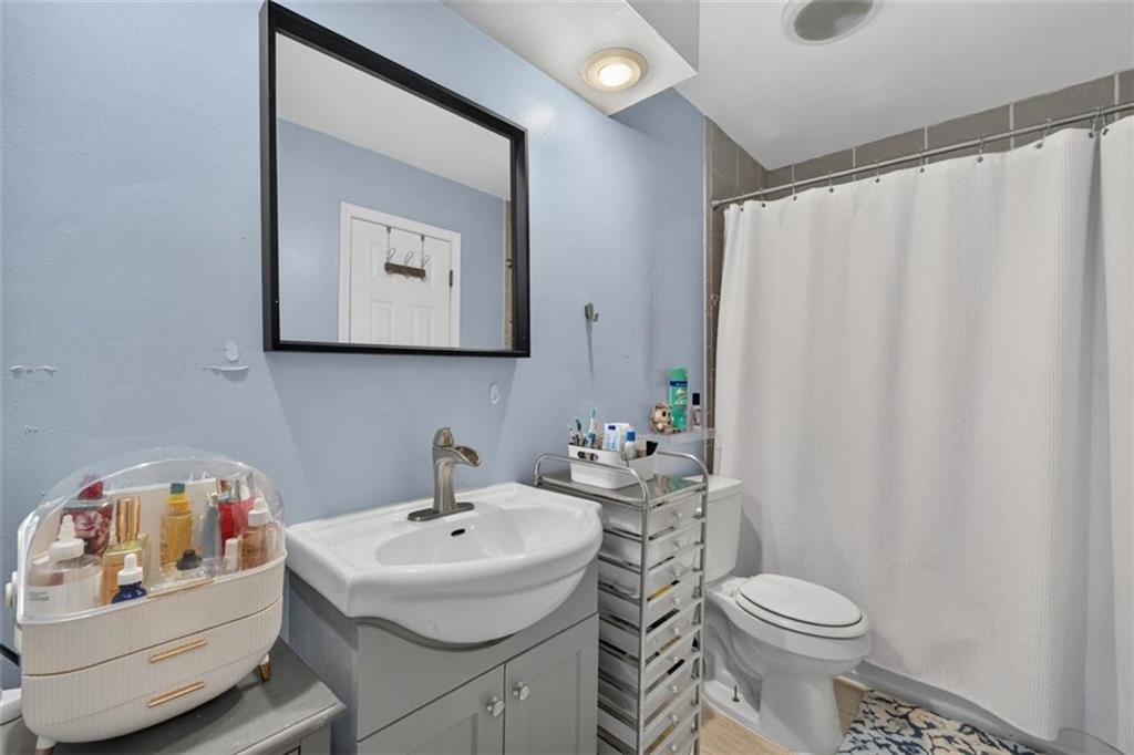 15821 W 152nd Terrace Property Photo 15