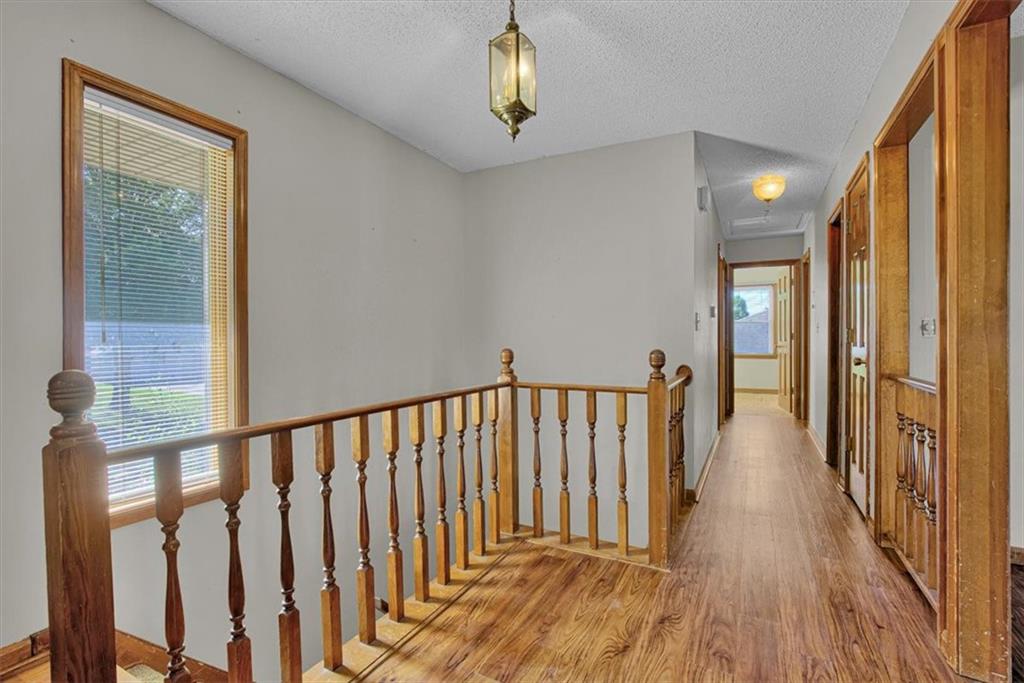 2006 Joy Street Property Photo 24