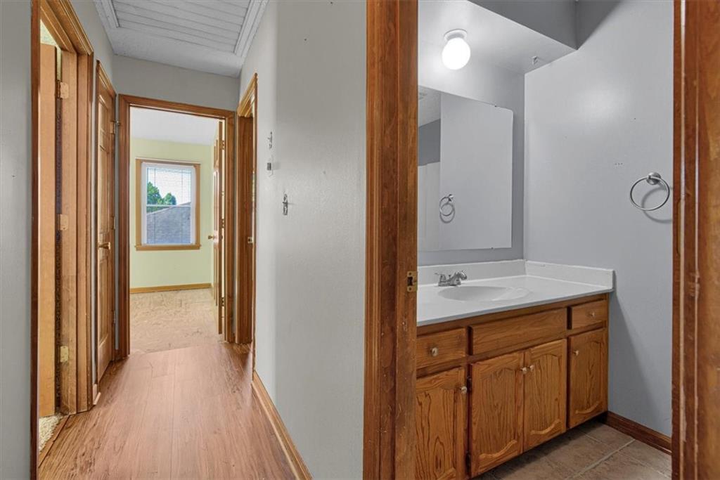 2006 Joy Street Property Photo 31