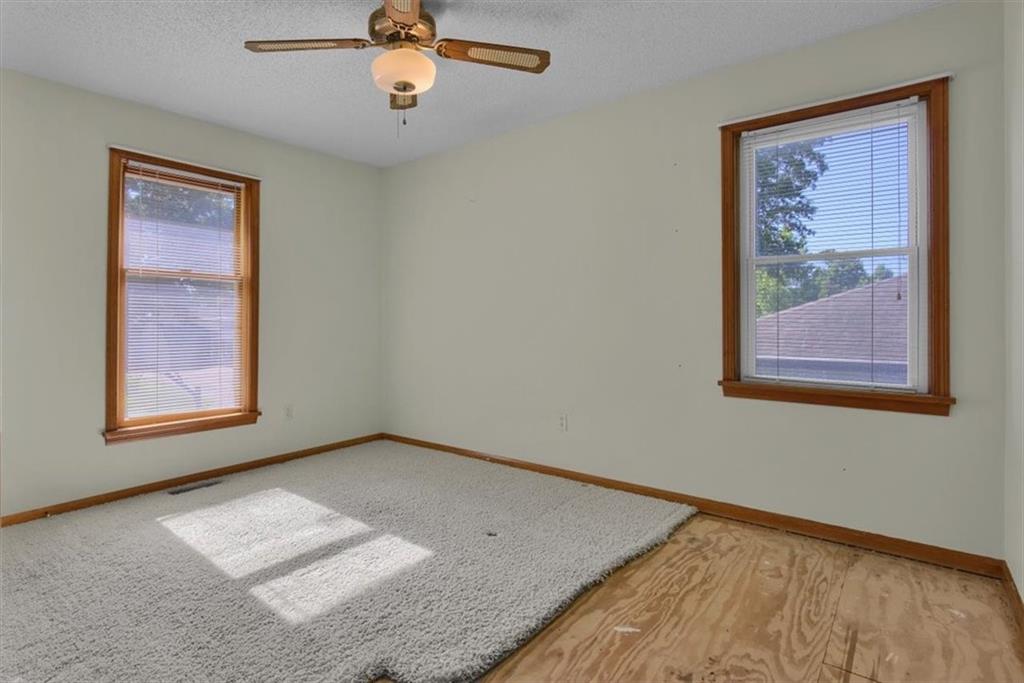 2006 Joy Street Property Photo 34