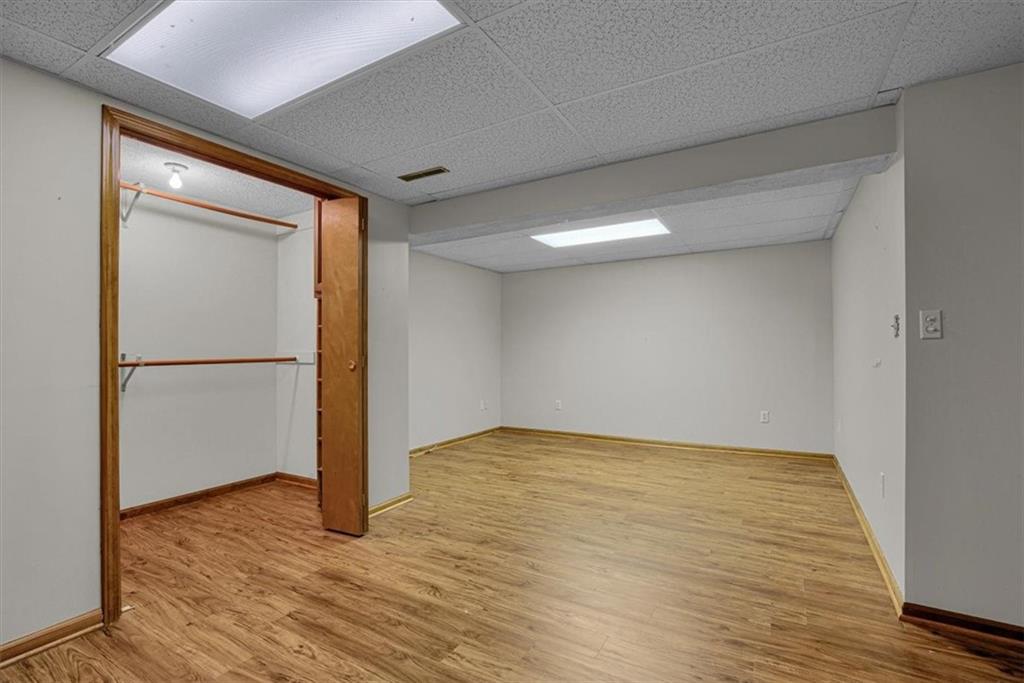 2006 Joy Street Property Photo 34