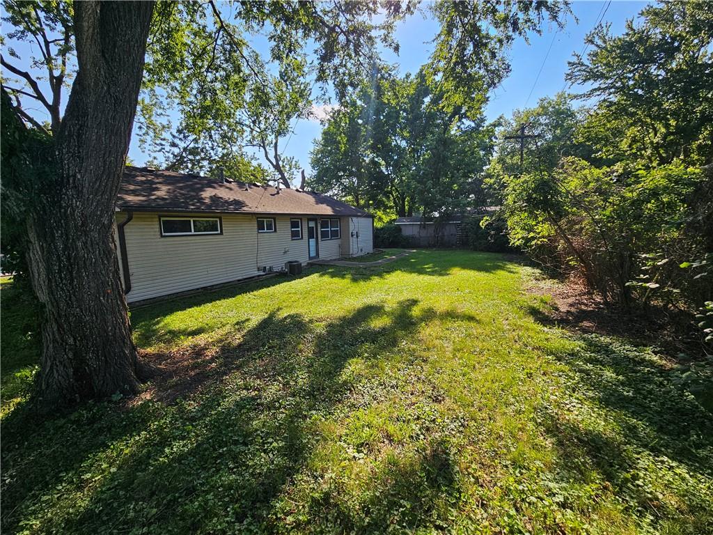 306 Pacific Drive Property Photo 3