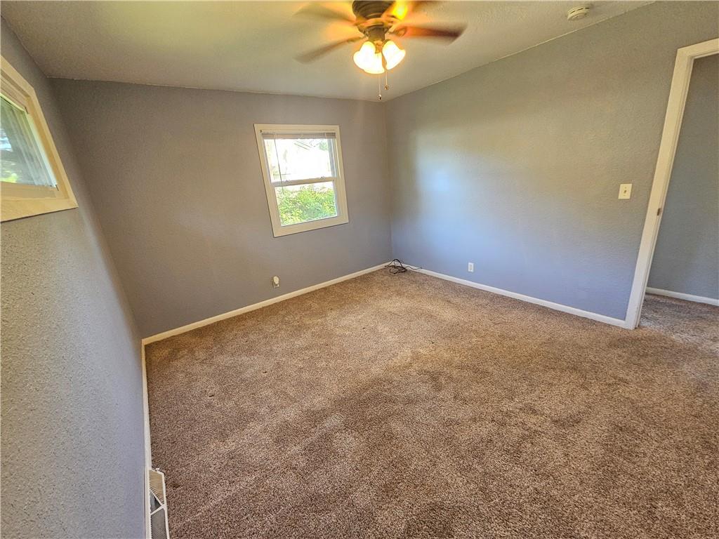 306 Pacific Drive Property Photo 11