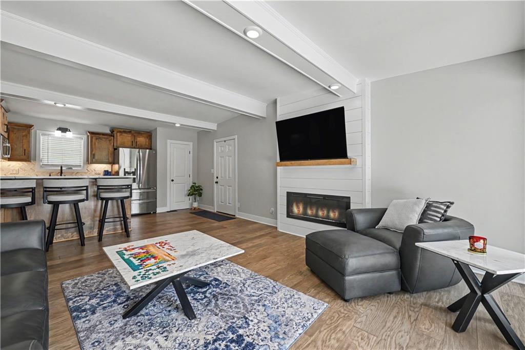 16 M Street Property Photo 7