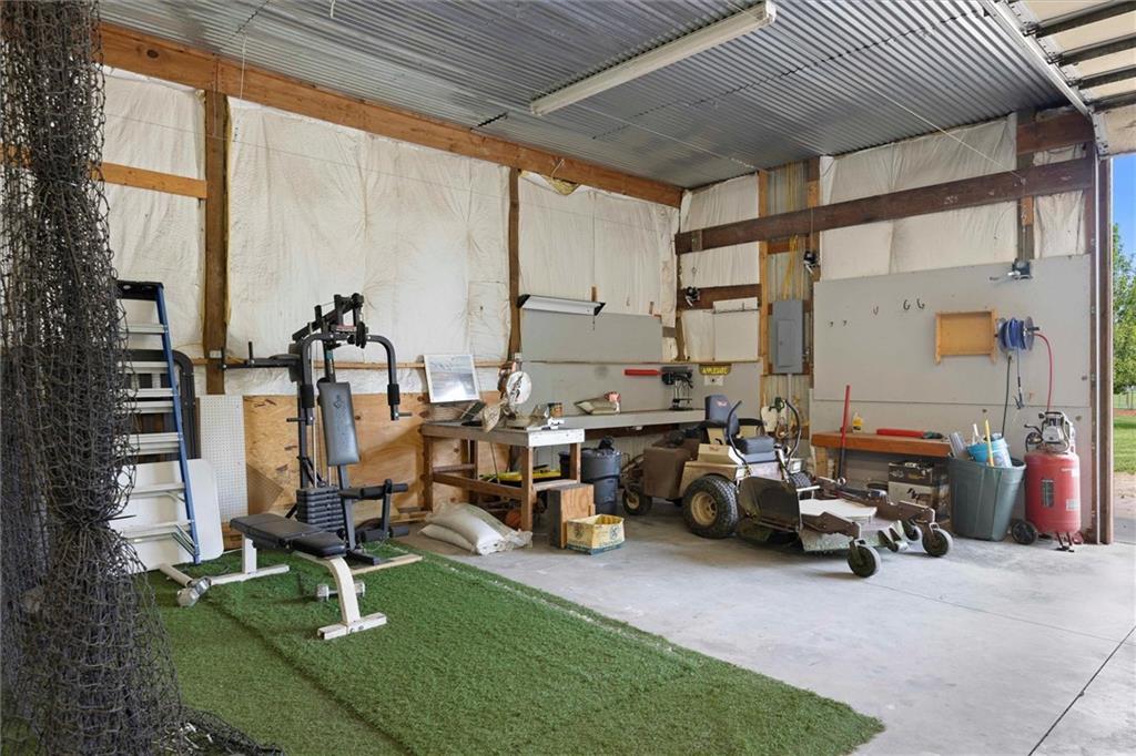 3735 53rd Street Property Photo 48