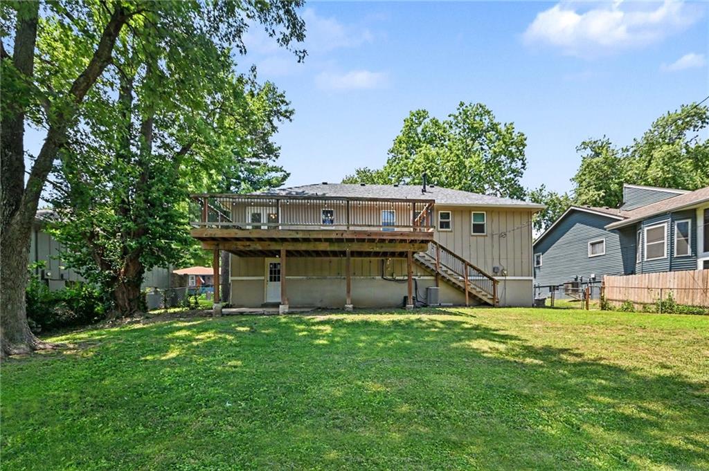 2521 S Whitney Avenue Property Photo 25
