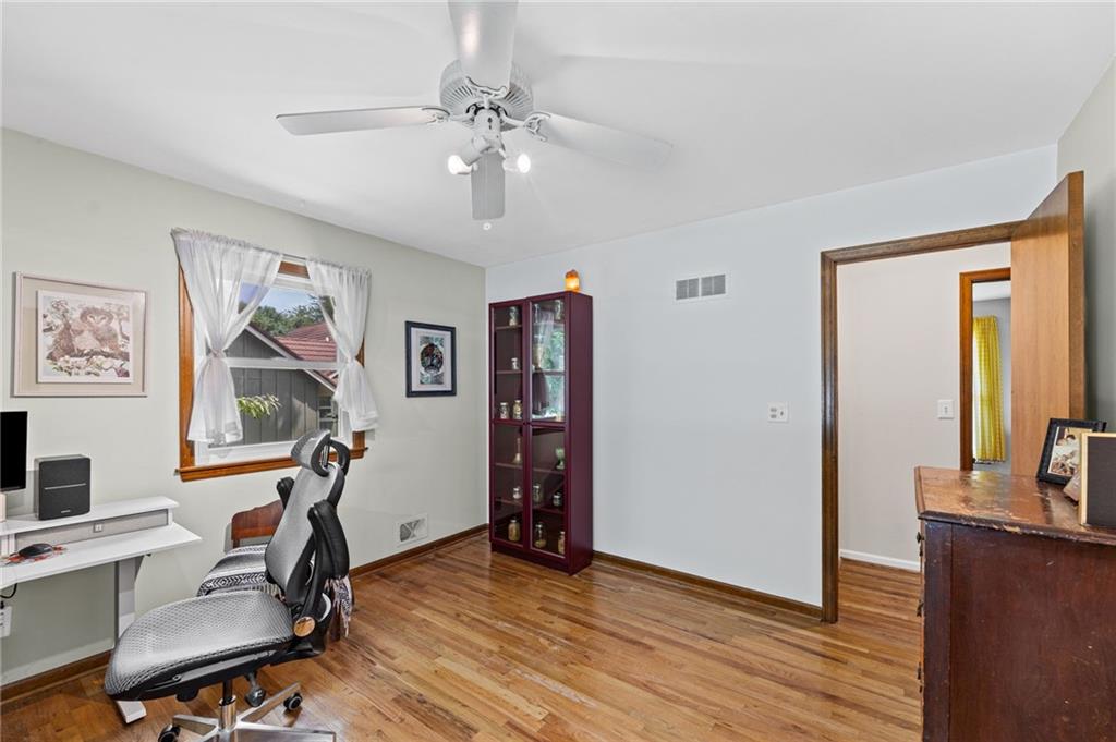 6829 Lakeshore Drive Property Photo 31