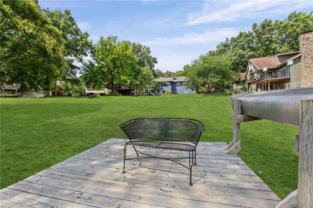 6829 Lakeshore Drive Property Photo 50