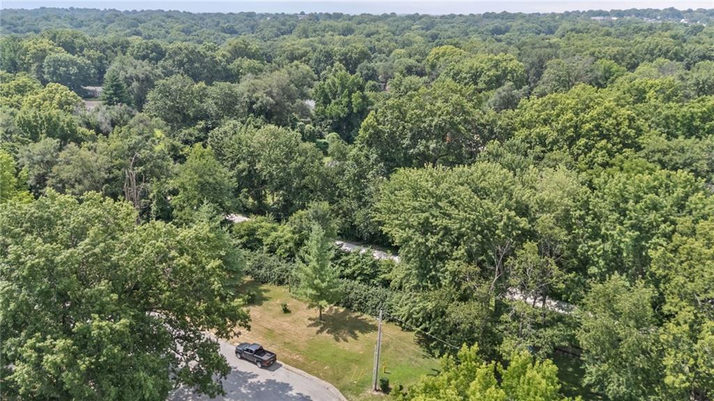 6829 Lakeshore Drive Property Photo 62