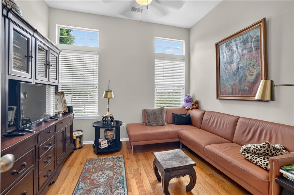 18560 W 158th Place Property Photo 13